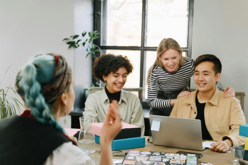 Team arbeitet an technischer Lösung